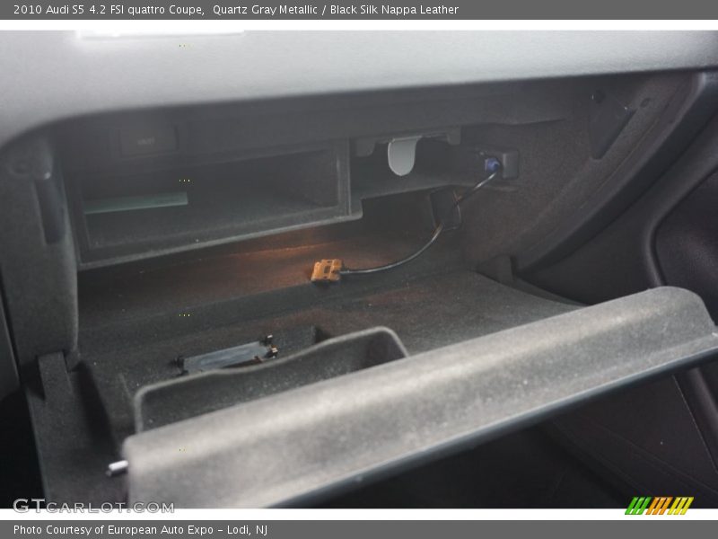 Quartz Gray Metallic / Black Silk Nappa Leather 2010 Audi S5 4.2 FSI quattro Coupe