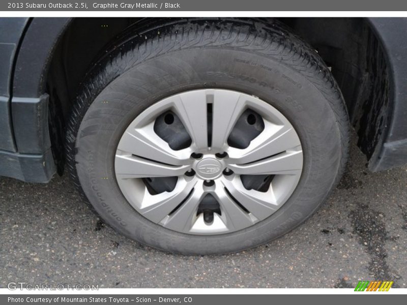 Graphite Gray Metallic / Black 2013 Subaru Outback 2.5i