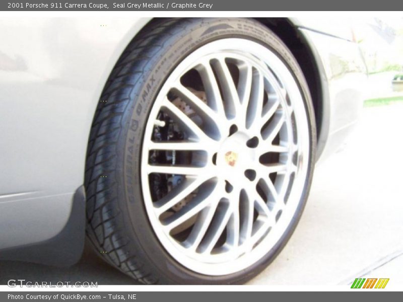 Seal Grey Metallic / Graphite Grey 2001 Porsche 911 Carrera Coupe