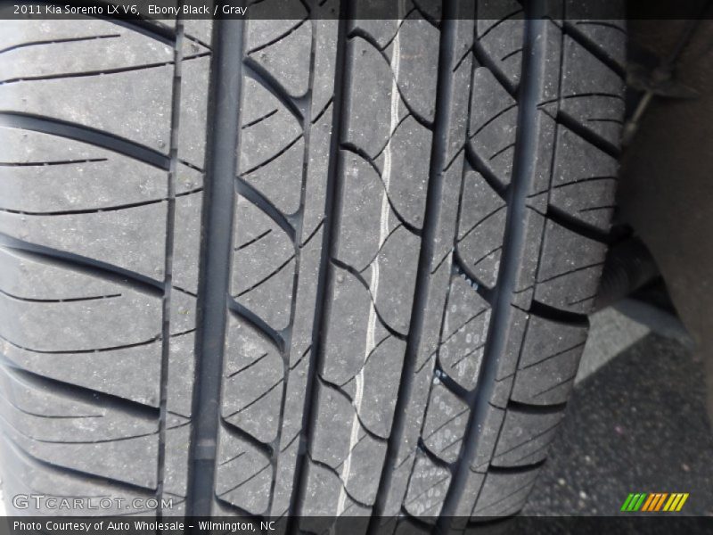 Ebony Black / Gray 2011 Kia Sorento LX V6