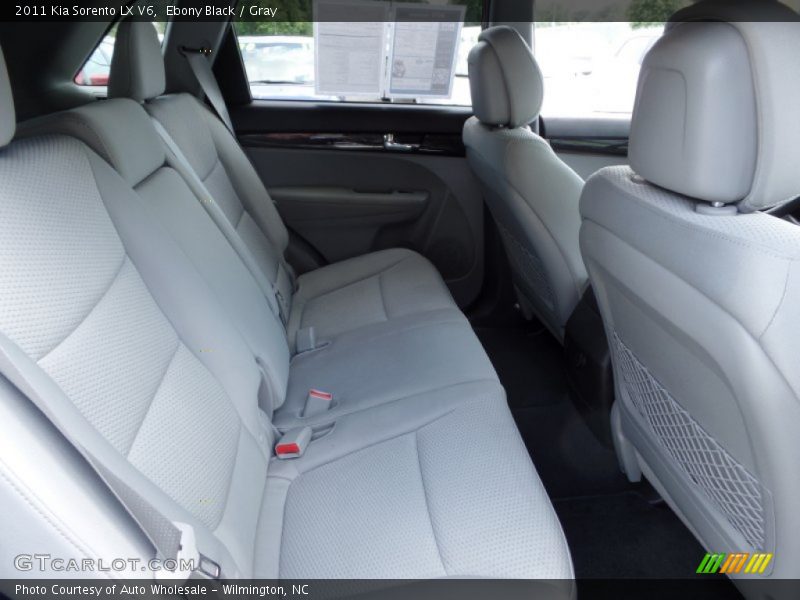 Ebony Black / Gray 2011 Kia Sorento LX V6