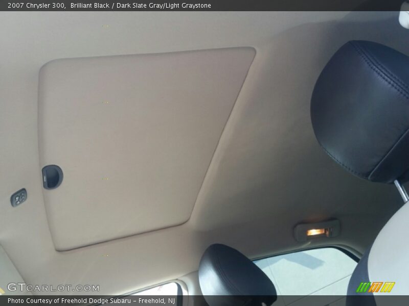 Brilliant Black / Dark Slate Gray/Light Graystone 2007 Chrysler 300