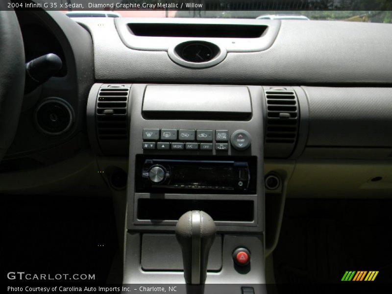 Diamond Graphite Gray Metallic / Willow 2004 Infiniti G 35 x Sedan