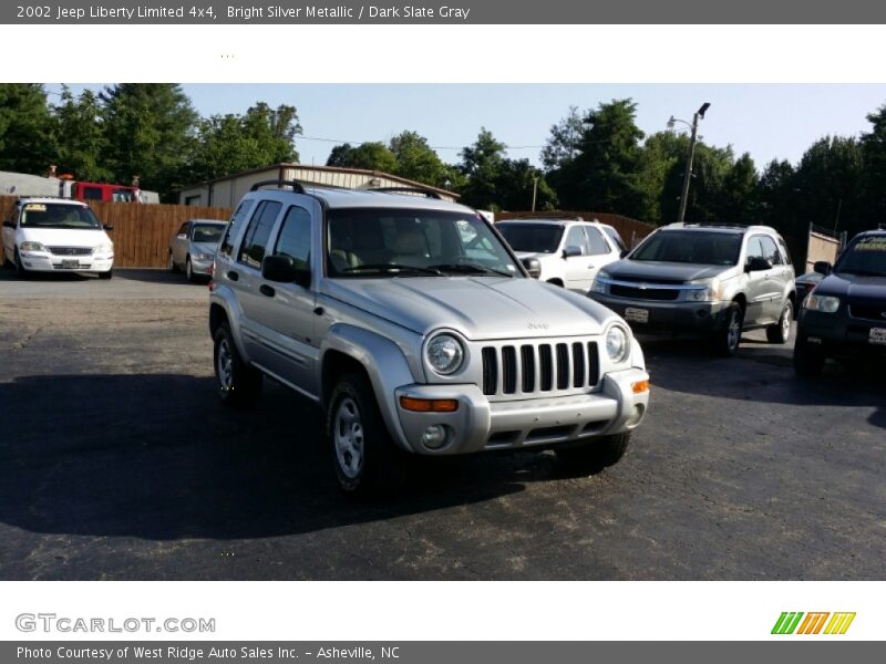 Bright Silver Metallic / Dark Slate Gray 2002 Jeep Liberty Limited 4x4