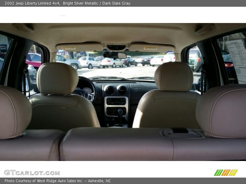 Bright Silver Metallic / Dark Slate Gray 2002 Jeep Liberty Limited 4x4