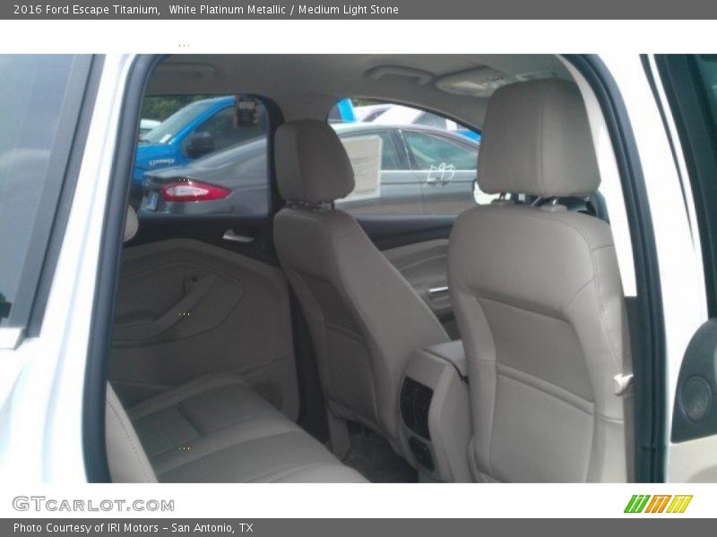 White Platinum Metallic / Medium Light Stone 2016 Ford Escape Titanium