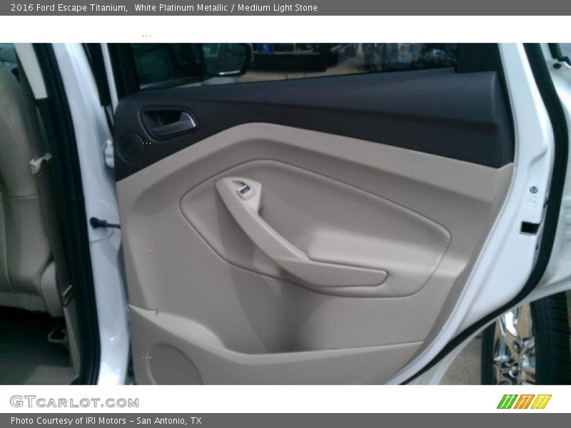 White Platinum Metallic / Medium Light Stone 2016 Ford Escape Titanium