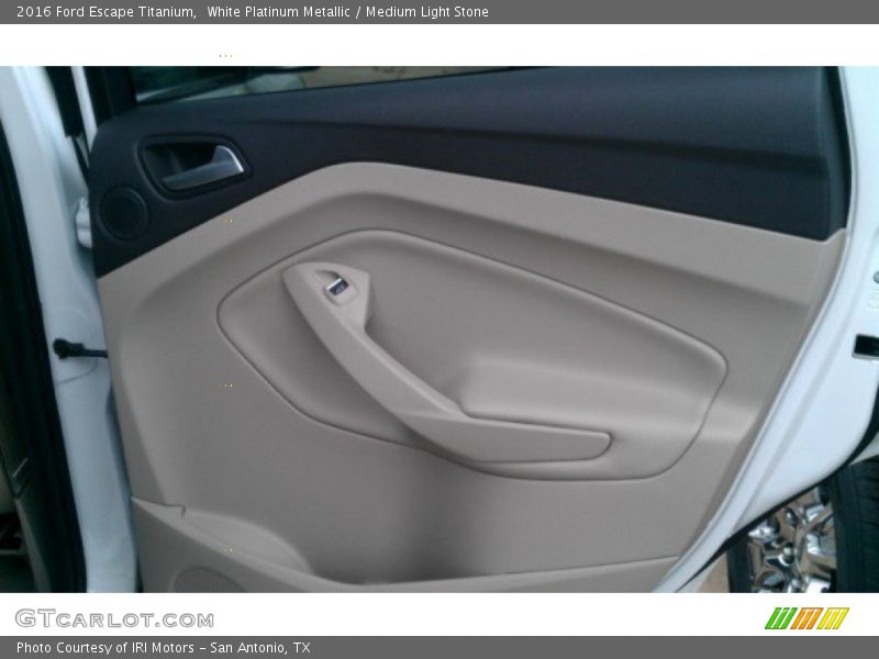 White Platinum Metallic / Medium Light Stone 2016 Ford Escape Titanium