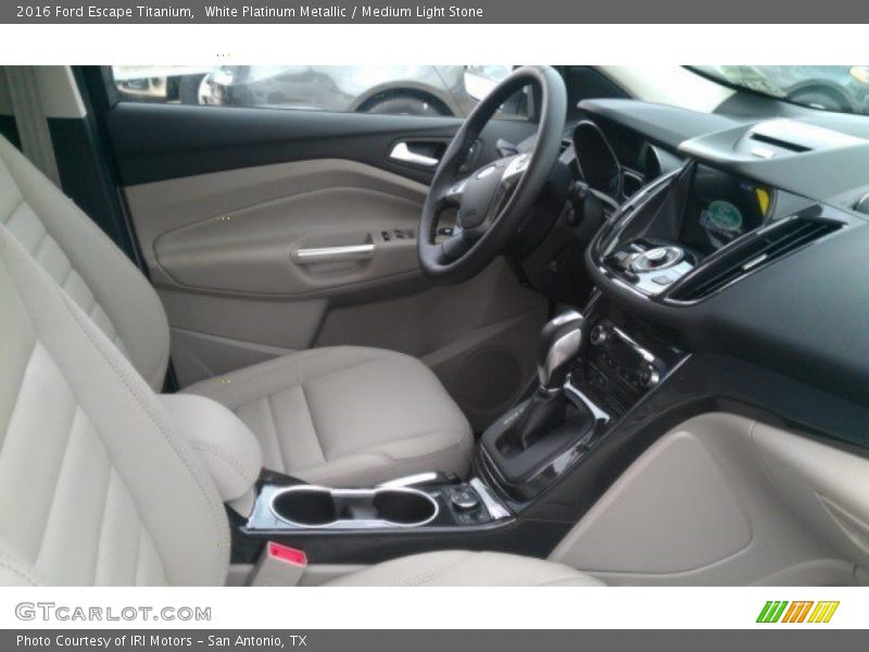 White Platinum Metallic / Medium Light Stone 2016 Ford Escape Titanium