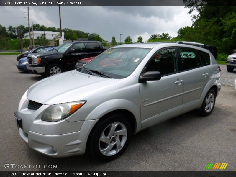 Satellite Silver / Graphite 2003 Pontiac Vibe