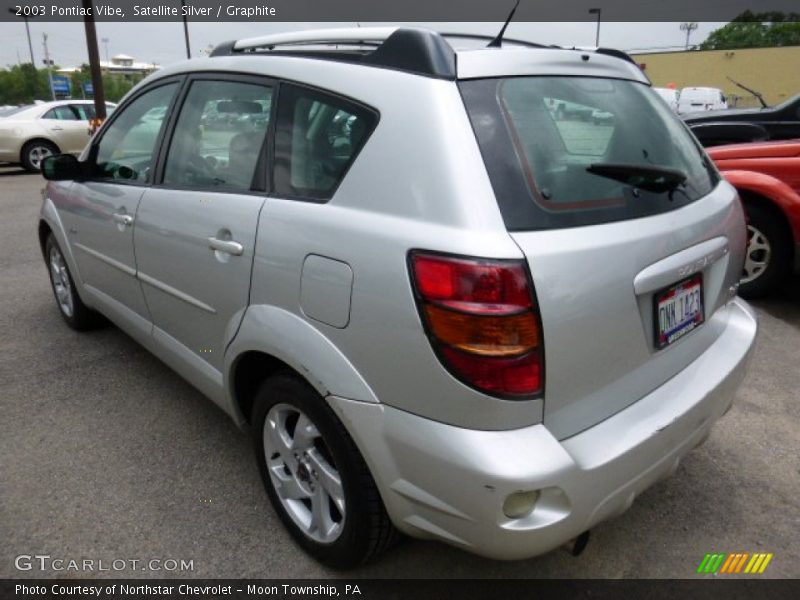 Satellite Silver / Graphite 2003 Pontiac Vibe