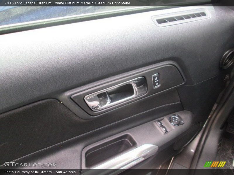 White Platinum Metallic / Medium Light Stone 2016 Ford Escape Titanium
