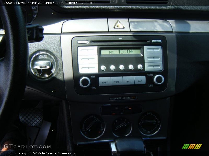 United Gray / Black 2008 Volkswagen Passat Turbo Sedan