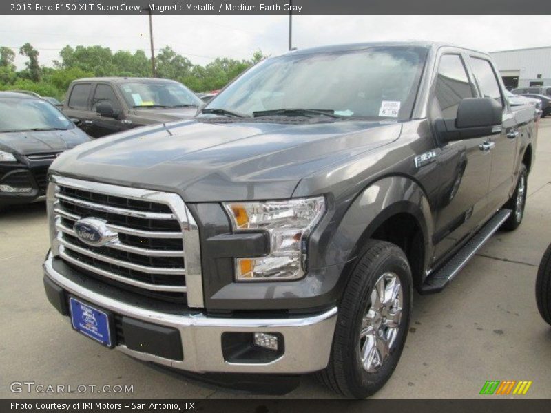 Magnetic Metallic / Medium Earth Gray 2015 Ford F150 XLT SuperCrew