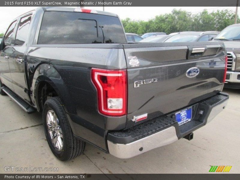 Magnetic Metallic / Medium Earth Gray 2015 Ford F150 XLT SuperCrew