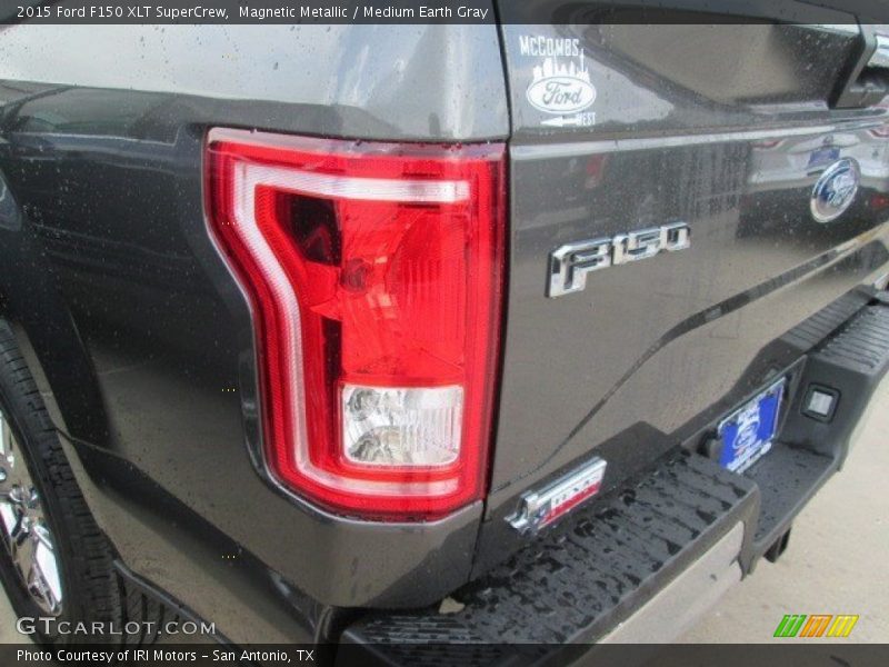 Magnetic Metallic / Medium Earth Gray 2015 Ford F150 XLT SuperCrew