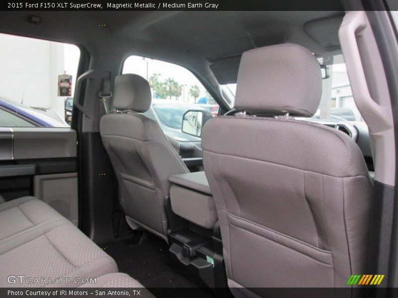 Magnetic Metallic / Medium Earth Gray 2015 Ford F150 XLT SuperCrew