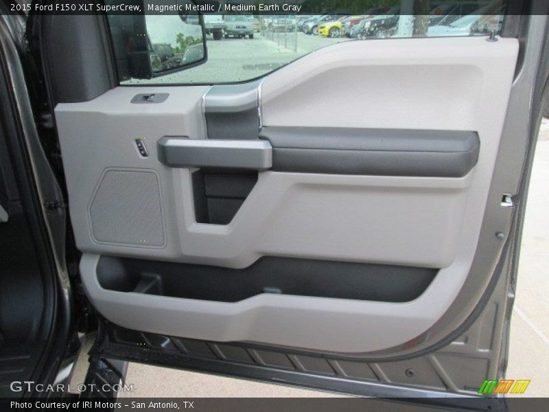 Magnetic Metallic / Medium Earth Gray 2015 Ford F150 XLT SuperCrew