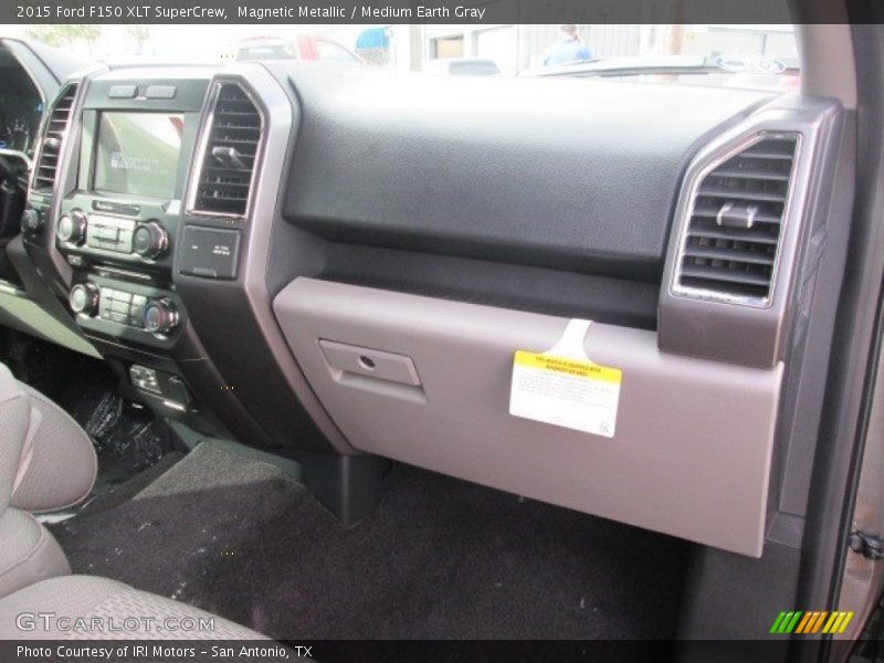 Magnetic Metallic / Medium Earth Gray 2015 Ford F150 XLT SuperCrew