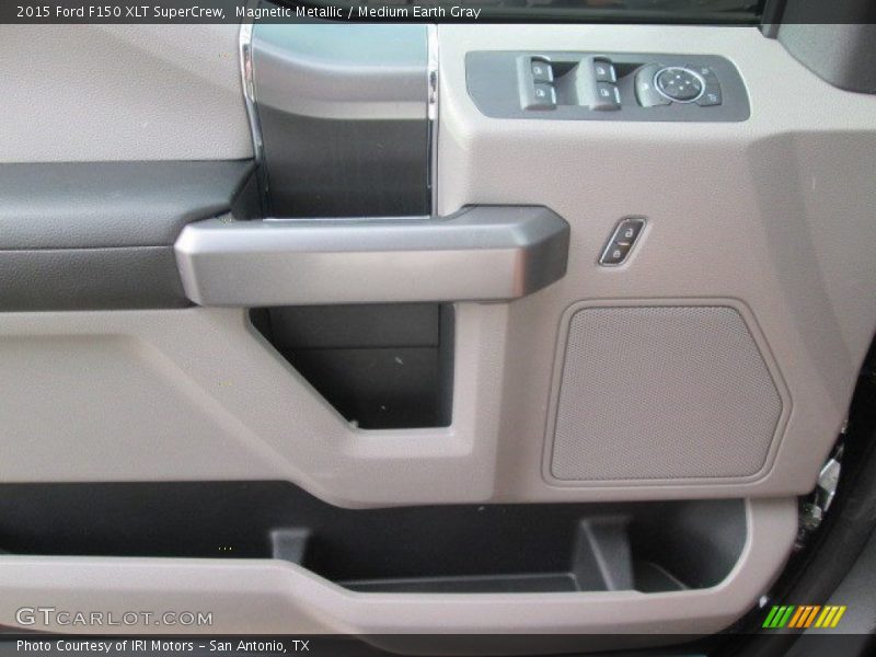 Magnetic Metallic / Medium Earth Gray 2015 Ford F150 XLT SuperCrew