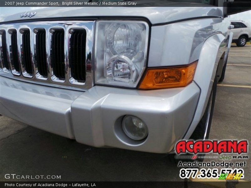 Bright Silver Metallic / Medium Slate Gray 2007 Jeep Commander Sport