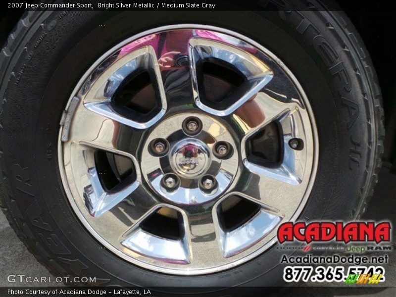 Bright Silver Metallic / Medium Slate Gray 2007 Jeep Commander Sport