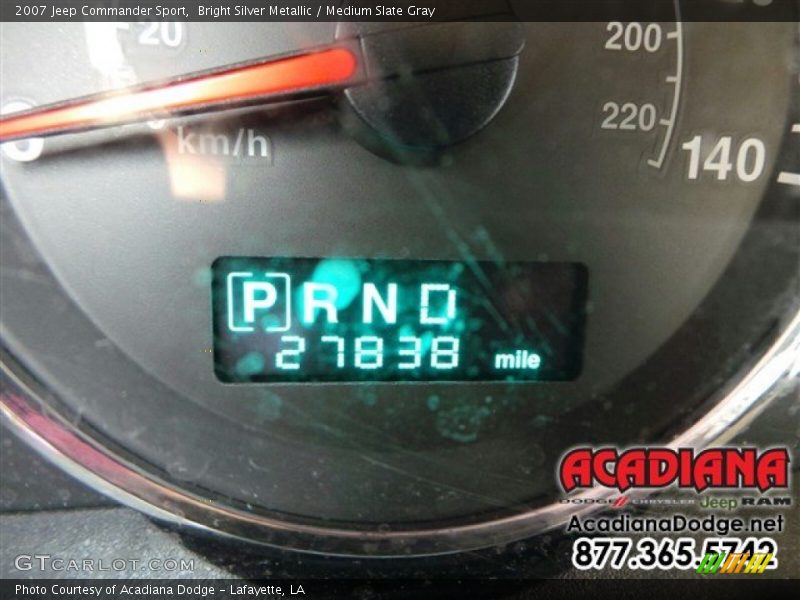 Bright Silver Metallic / Medium Slate Gray 2007 Jeep Commander Sport