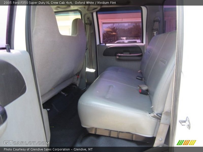 Oxford White / Medium Flint 2005 Ford F350 Super Duty XL Crew Cab 4x4