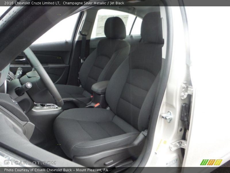 Champagne Silver Metallic / Jet Black 2016 Chevrolet Cruze Limited LT