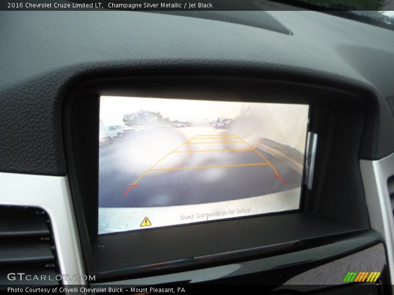 Champagne Silver Metallic / Jet Black 2016 Chevrolet Cruze Limited LT