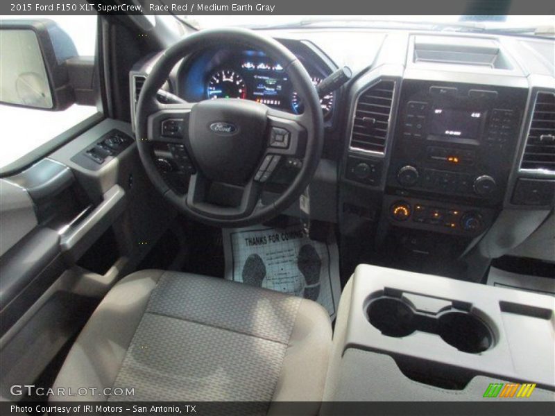 Race Red / Medium Earth Gray 2015 Ford F150 XLT SuperCrew