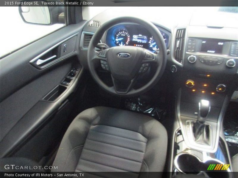 Tuxedo Black Metallic / Ebony 2015 Ford Edge SE