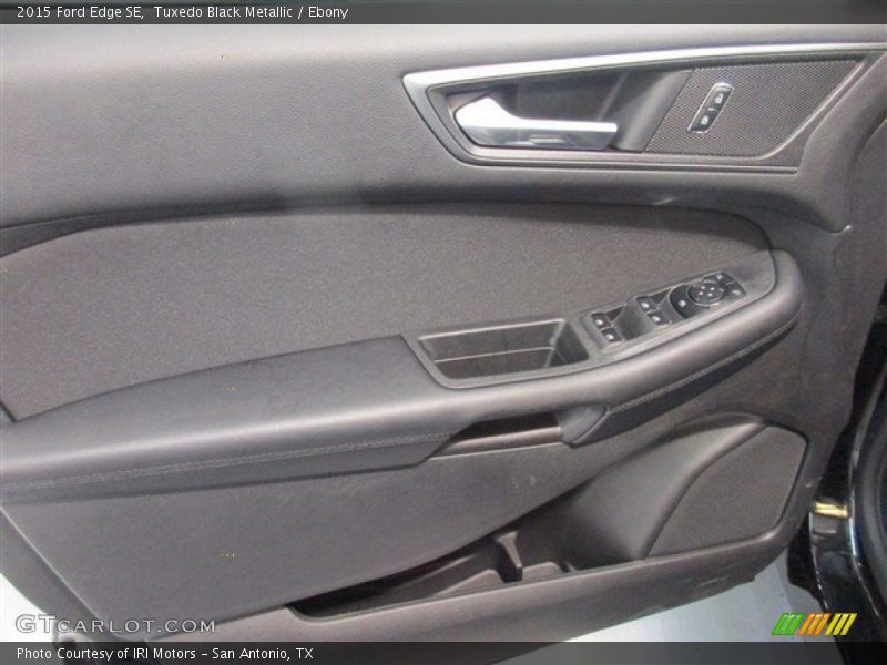 Tuxedo Black Metallic / Ebony 2015 Ford Edge SE
