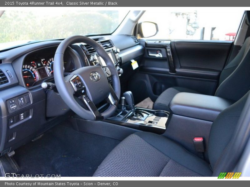 Classic Silver Metallic / Black 2015 Toyota 4Runner Trail 4x4