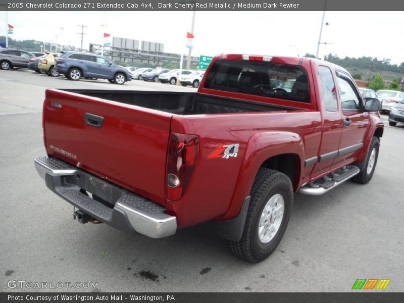 Dark Cherry Red Metallic / Medium Dark Pewter 2005 Chevrolet Colorado Z71 Extended Cab 4x4