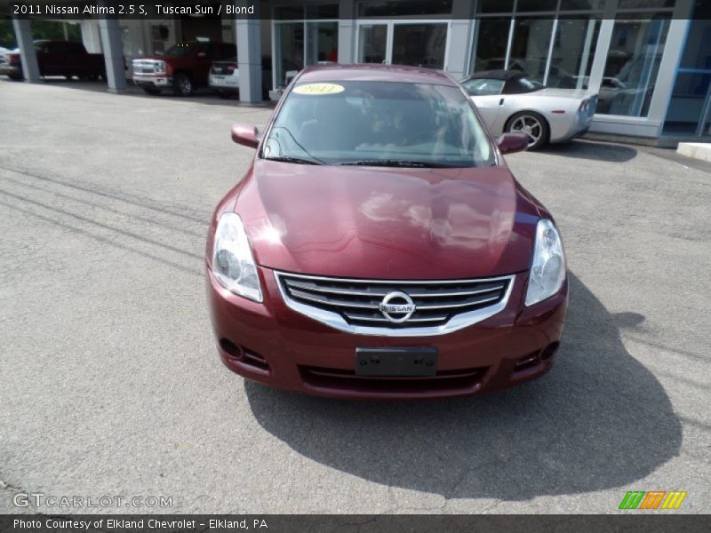 Tuscan Sun / Blond 2011 Nissan Altima 2.5 S