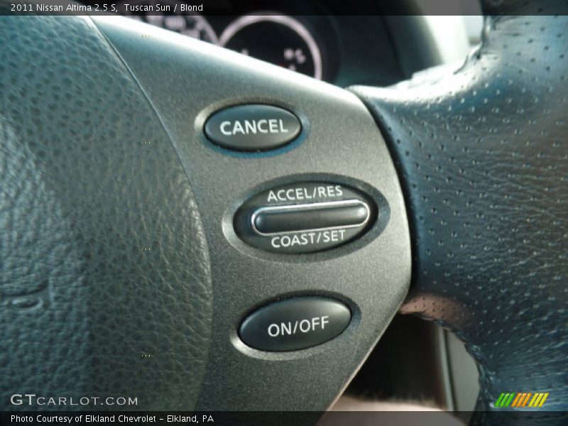 Tuscan Sun / Blond 2011 Nissan Altima 2.5 S