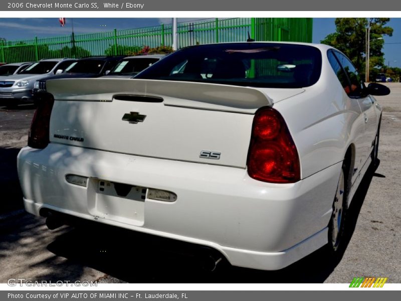 White / Ebony 2006 Chevrolet Monte Carlo SS