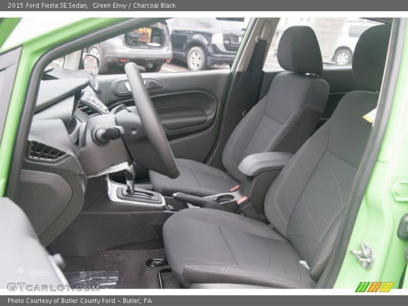 Green Envy / Charcoal Black 2015 Ford Fiesta SE Sedan