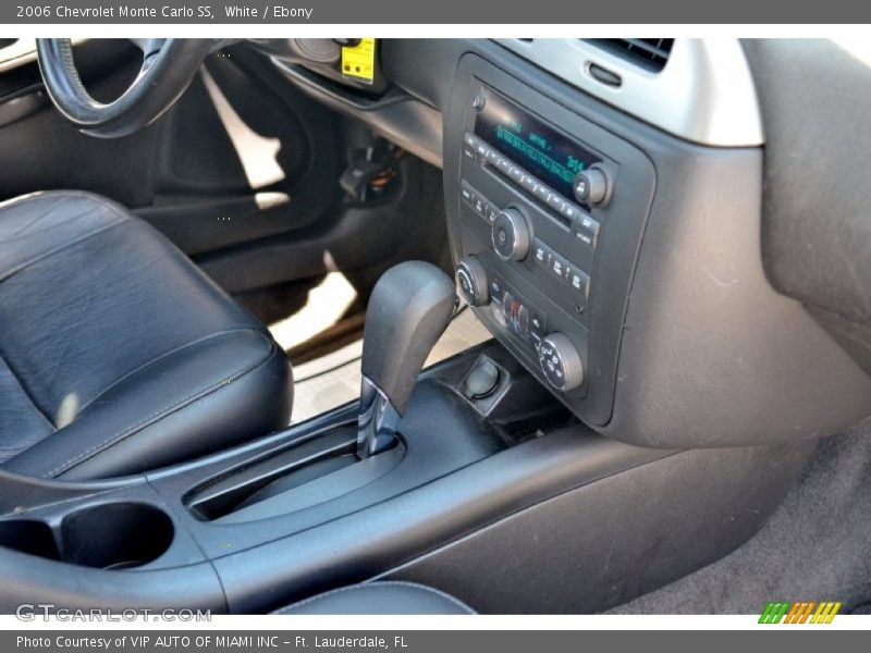 White / Ebony 2006 Chevrolet Monte Carlo SS