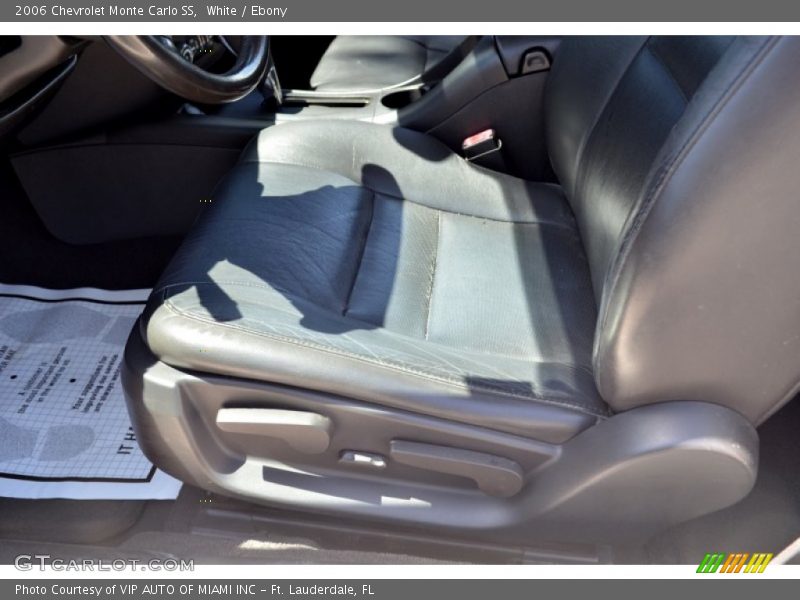 White / Ebony 2006 Chevrolet Monte Carlo SS