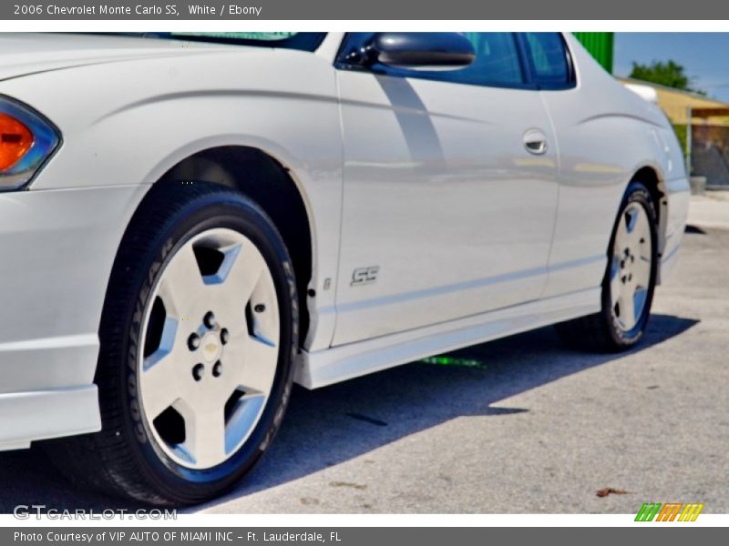 White / Ebony 2006 Chevrolet Monte Carlo SS