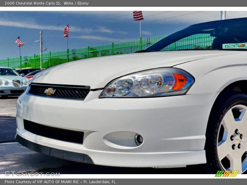 White / Ebony 2006 Chevrolet Monte Carlo SS