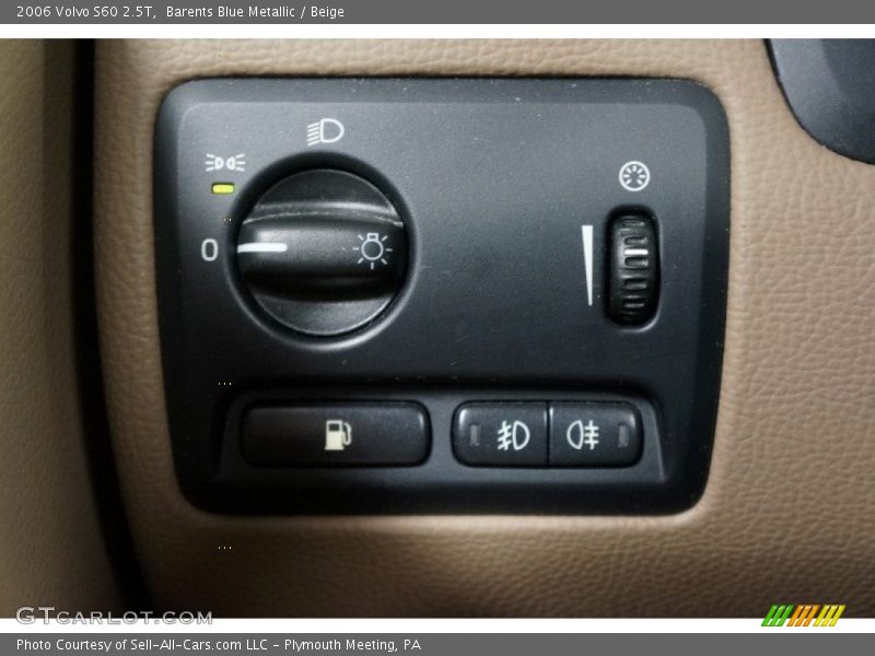 Barents Blue Metallic / Beige 2006 Volvo S60 2.5T