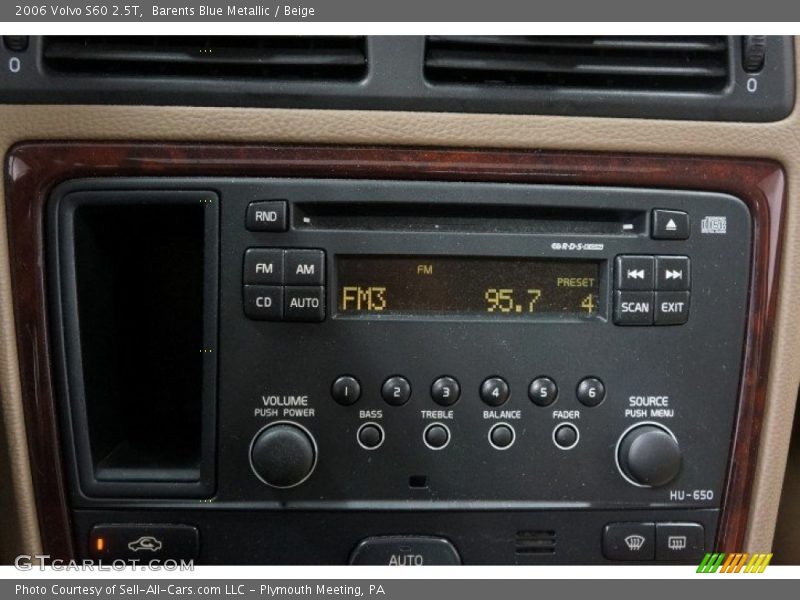 Barents Blue Metallic / Beige 2006 Volvo S60 2.5T