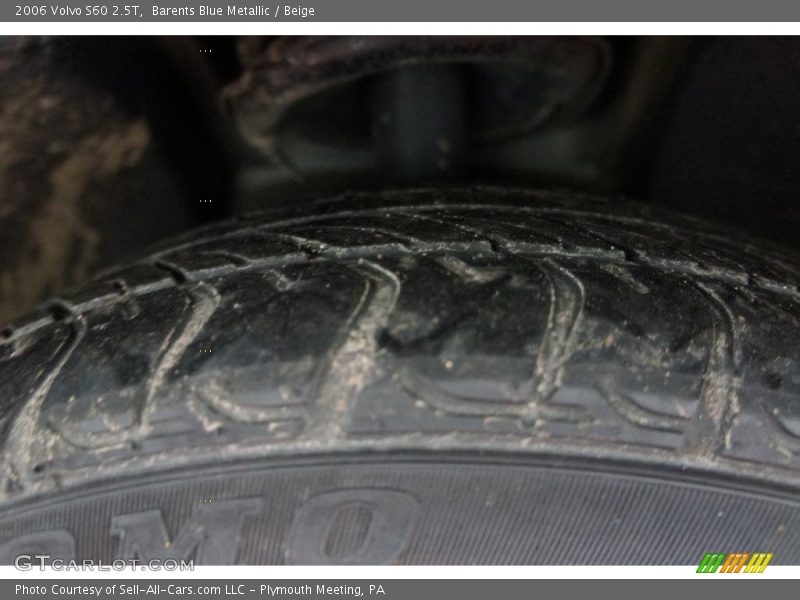 Barents Blue Metallic / Beige 2006 Volvo S60 2.5T