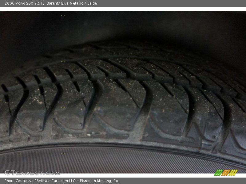 Barents Blue Metallic / Beige 2006 Volvo S60 2.5T