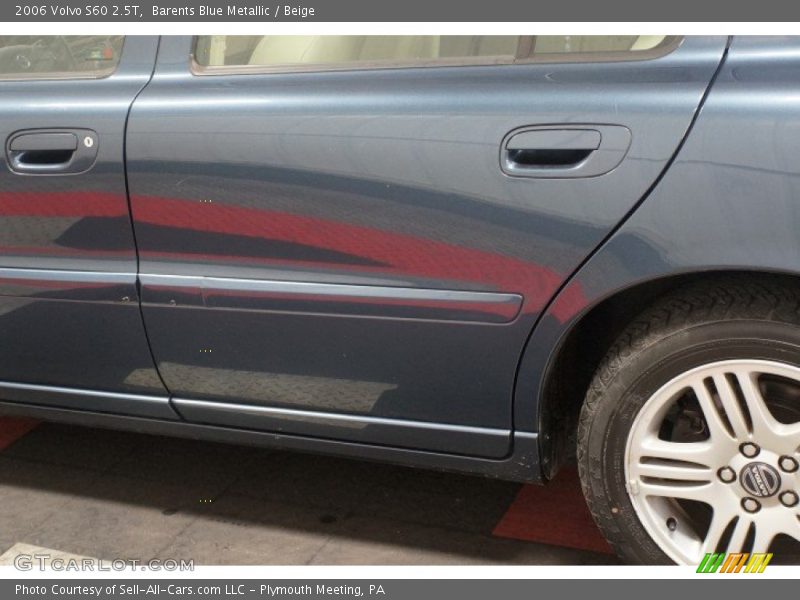 Barents Blue Metallic / Beige 2006 Volvo S60 2.5T