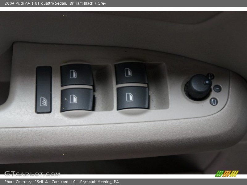 Brilliant Black / Grey 2004 Audi A4 1.8T quattro Sedan