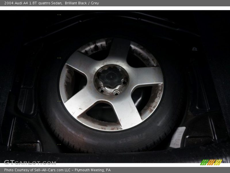 Brilliant Black / Grey 2004 Audi A4 1.8T quattro Sedan